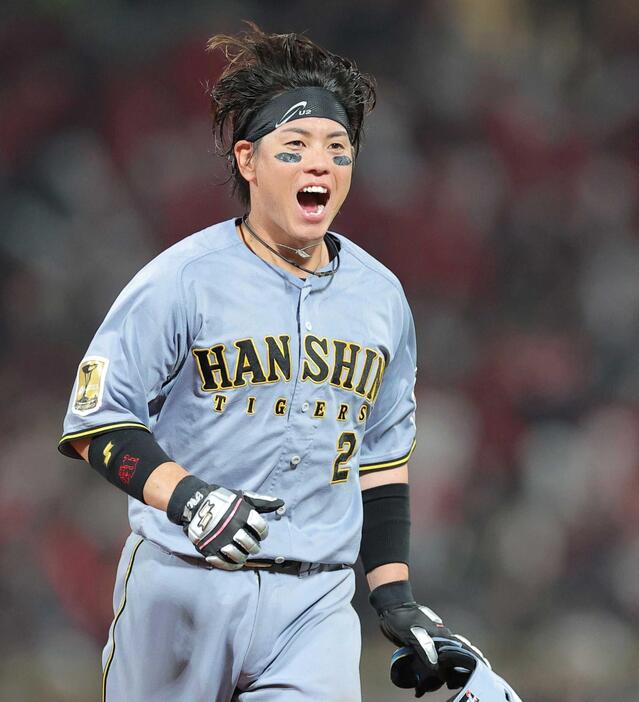 阪神・梅野 決勝犠飛＆ダメ押し打 「右京が痛々しいデッドボール、交代も悔しかったと思う」