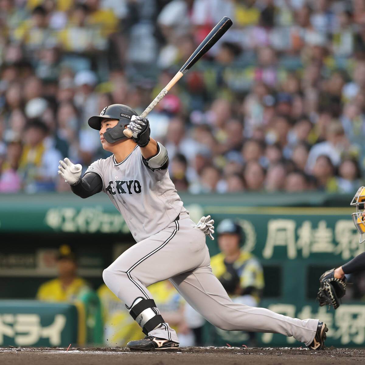 レギュラー不在の巨人三塁に光 石塚裕惺「自信にしていいかな」２戦連続マルチ締めで後半戦へ