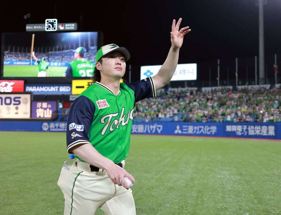 ヤクルト・長岡秀樹で4月以来の4連勝！夏男止まらんV弾 「死に物狂いで皆さんと一緒に勝てたら」DeNA3連破で単独3位浮上